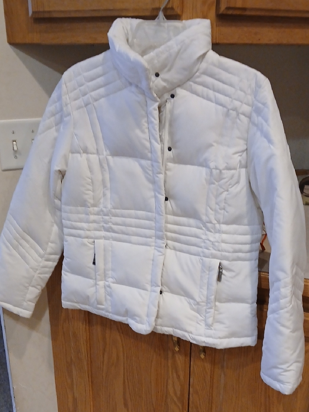 A.N.A A New Approach WHITE puffer jacket down filled Sz MP